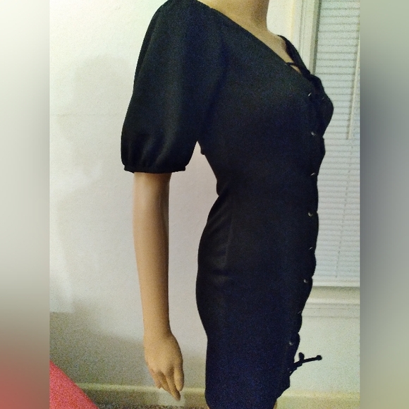 Little Black Dress ✨ - Picture 4 of 6